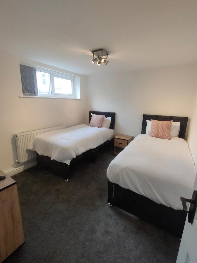 Lovely Refurbished Apartments, Morecambe Promenade 외부 사진