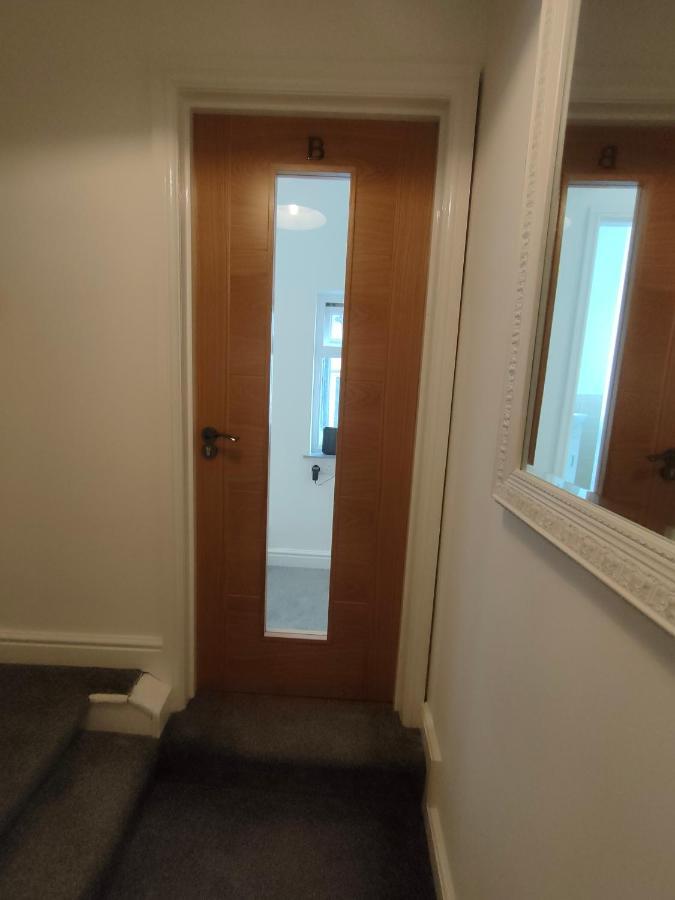 Lovely Refurbished Apartments, Morecambe Promenade 외부 사진
